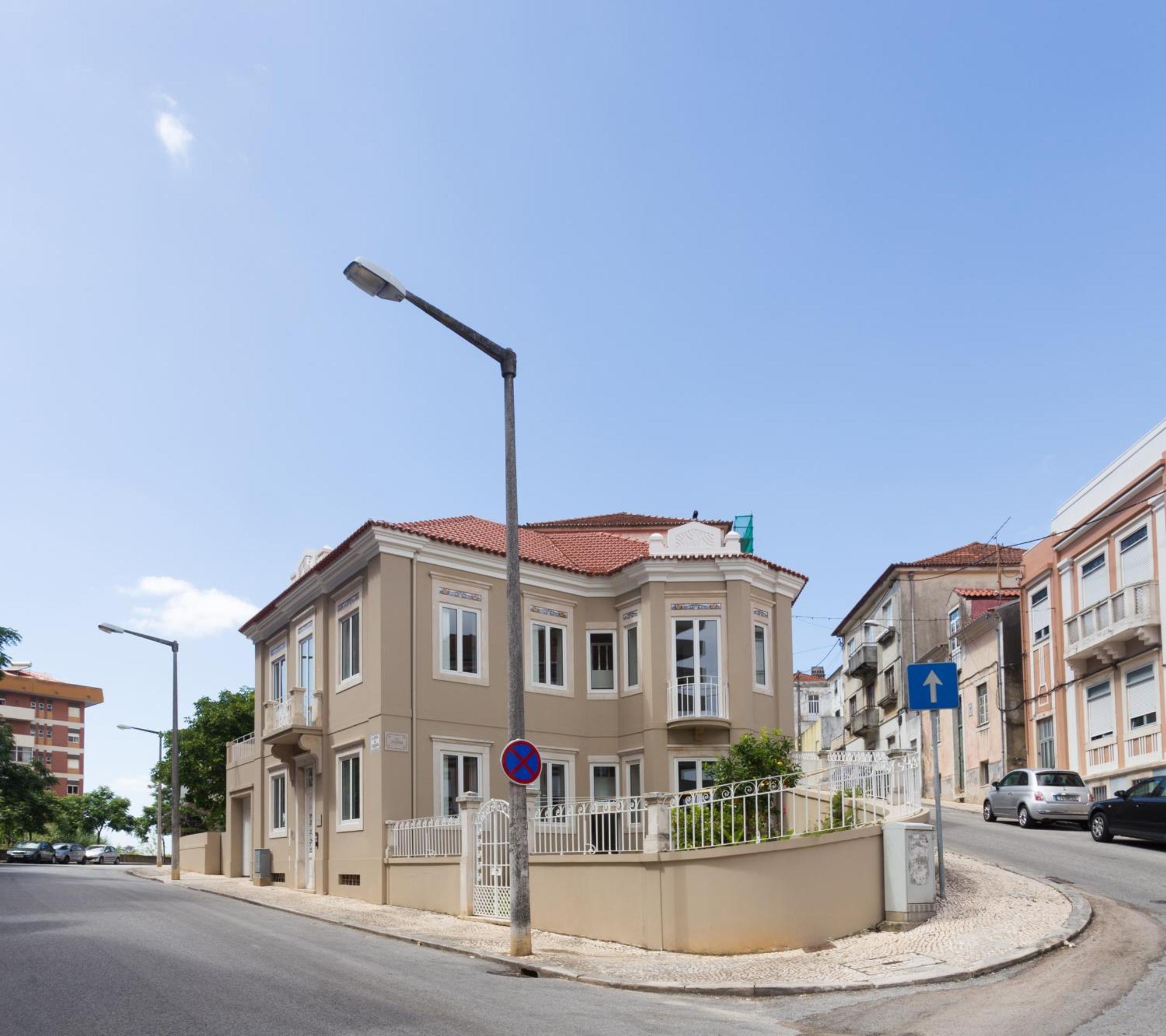 Vila Julieta Guesthouse Coimbra Luaran gambar