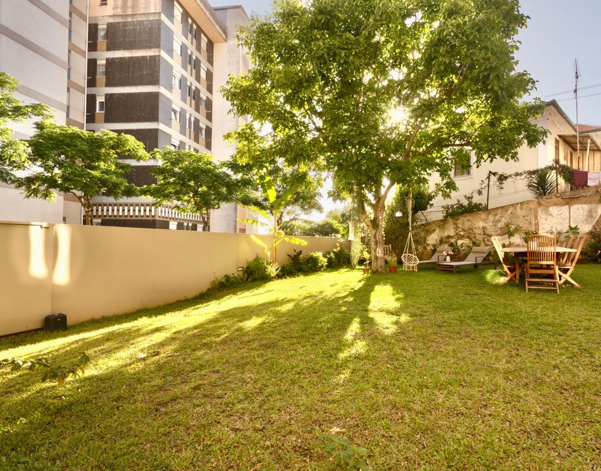 Vila Julieta Guesthouse Coimbra Luaran gambar